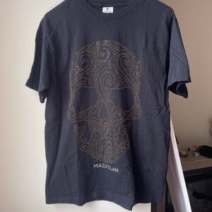 💙BOGO💙 Mazatlan Black T-Shirt with Gold Skull Design Medium
